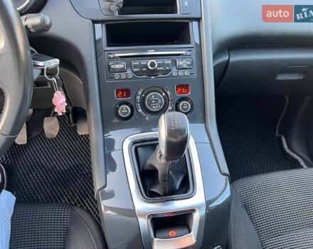 Черный Пежо 5008, объемом двигателя 1.6 л и пробегом 240 тыс. км за 6200 $, фото 12 на Automoto.ua