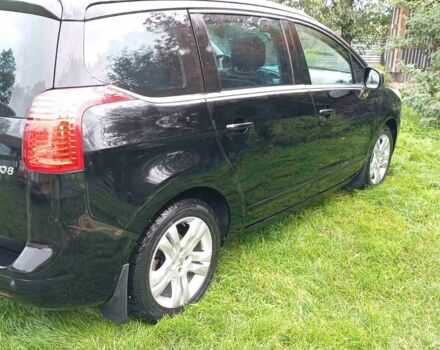 Черный Пежо 5008, объемом двигателя 0 л и пробегом 219 тыс. км за 7300 $, фото 4 на Automoto.ua