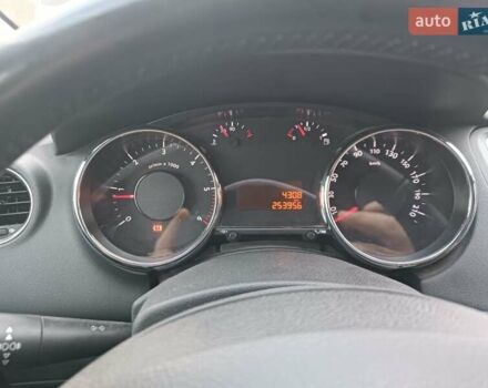 Черный Пежо 5008, объемом двигателя 2 л и пробегом 254 тыс. км за 9600 $, фото 20 на Automoto.ua