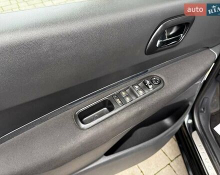 Чорний Пежо 5008, об'ємом двигуна 1.56 л та пробігом 208 тис. км за 8300 $, фото 37 на Automoto.ua