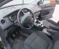 Черный Пежо 5008, объемом двигателя 2 л и пробегом 254 тыс. км за 9600 $, фото 24 на Automoto.ua