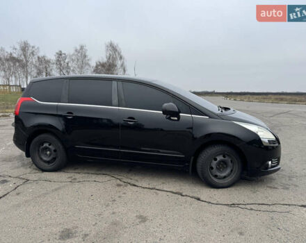 Черный Пежо 5008, объемом двигателя 1.56 л и пробегом 356 тыс. км за 8199 $, фото 2 на Automoto.ua