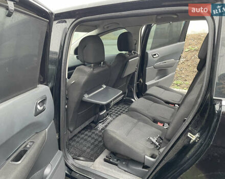 Черный Пежо 5008, объемом двигателя 1.6 л и пробегом 254 тыс. км за 7300 $, фото 18 на Automoto.ua