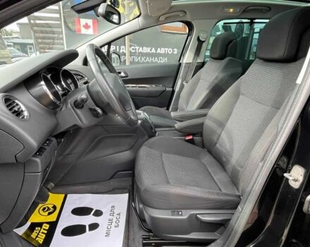 Черный Пежо 5008, объемом двигателя 2 л и пробегом 221 тыс. км за 9300 $, фото 11 на Automoto.ua