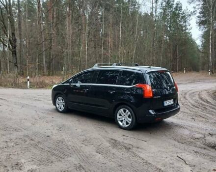 Черный Пежо 5008, объемом двигателя 1.56 л и пробегом 123 тыс. км за 7650 $, фото 1 на Automoto.ua