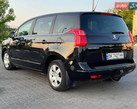 Черный Пежо 5008, объемом двигателя 1.6 л и пробегом 240 тыс. км за 6200 $, фото 6 на Automoto.ua