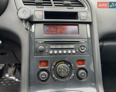 Черный Пежо 5008, объемом двигателя 1.6 л и пробегом 254 тыс. км за 7300 $, фото 22 на Automoto.ua