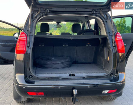 Черный Пежо 5008, объемом двигателя 1.6 л и пробегом 240 тыс. км за 6200 $, фото 10 на Automoto.ua