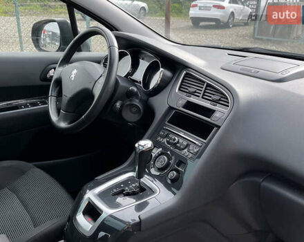 Черный Пежо 5008, объемом двигателя 2 л и пробегом 221 тыс. км за 9300 $, фото 22 на Automoto.ua