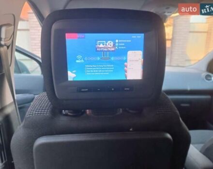 Черный Пежо 5008, объемом двигателя 2 л и пробегом 254 тыс. км за 9600 $, фото 26 на Automoto.ua