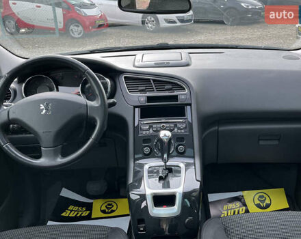 Черный Пежо 5008, объемом двигателя 2 л и пробегом 221 тыс. км за 9300 $, фото 16 на Automoto.ua