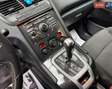 Чорний Пежо 5008, об'ємом двигуна 1.56 л та пробігом 208 тис. км за 8300 $, фото 41 на Automoto.ua