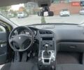 Черный Пежо 5008, объемом двигателя 2 л и пробегом 254 тыс. км за 9600 $, фото 12 на Automoto.ua