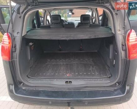 Черный Пежо 5008, объемом двигателя 2 л и пробегом 254 тыс. км за 9600 $, фото 18 на Automoto.ua