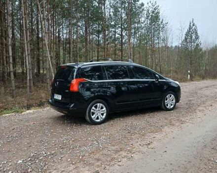 Черный Пежо 5008, объемом двигателя 1.56 л и пробегом 123 тыс. км за 7650 $, фото 6 на Automoto.ua