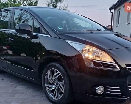 Черный Пежо 5008, объемом двигателя 1.6 л и пробегом 205 тыс. км за 7000 $, фото 1 на Automoto.ua