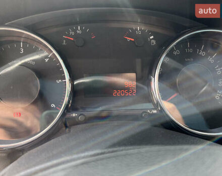 Черный Пежо 5008, объемом двигателя 2 л и пробегом 221 тыс. км за 9300 $, фото 9 на Automoto.ua