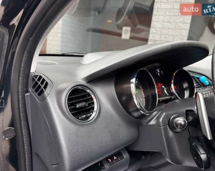 Чорний Пежо 5008, об'ємом двигуна 1.56 л та пробігом 208 тис. км за 8300 $, фото 39 на Automoto.ua