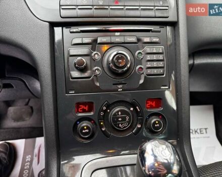 Чорний Пежо 5008, об'ємом двигуна 1.56 л та пробігом 208 тис. км за 8300 $, фото 42 на Automoto.ua