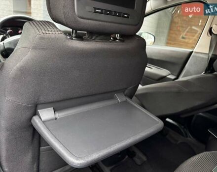 Чорний Пежо 5008, об'ємом двигуна 1.56 л та пробігом 208 тис. км за 8300 $, фото 59 на Automoto.ua