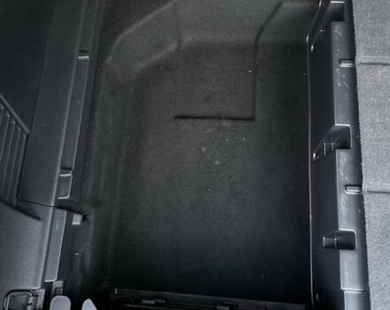 Пежо 5008 2012 у Стрые на Automoto.ua Чорний Пежо 5008, об'ємом двигуна 1.6 л та пробігом 225 тис. км за 7999 $, фото 46 на Automoto.ua