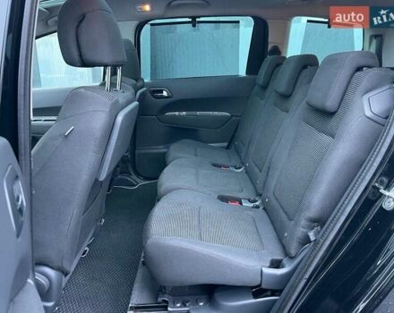 Черный Пежо 5008, объемом двигателя 1.6 л и пробегом 237 тыс. км за 8990 $, фото 9 на Automoto.ua