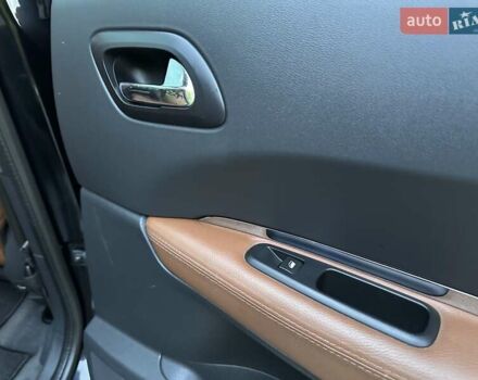 Пежо 5008 2012 у Стрые на Automoto.ua Чорний Пежо 5008, об'ємом двигуна 1.6 л та пробігом 225 тис. км за 7999 $, фото 74 на Automoto.ua