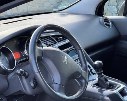 Чорний Пежо 5008, об'ємом двигуна 1.6 л та пробігом 240 тис. км за 7850 $, фото 28 на Automoto.ua