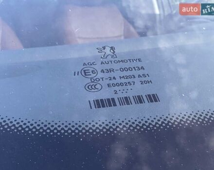 Пежо 5008 2012 у Стрые на Automoto.ua Чорний Пежо 5008, об'ємом двигуна 1.6 л та пробігом 225 тис. км за 7999 $, фото 9 на Automoto.ua