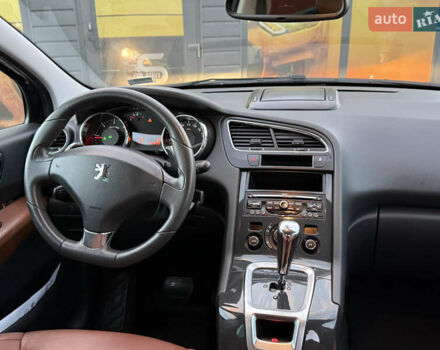 Чорний Пежо 5008, об'ємом двигуна 1.6 л та пробігом 224 тис. км за 7999 $, фото 30 на Automoto.ua