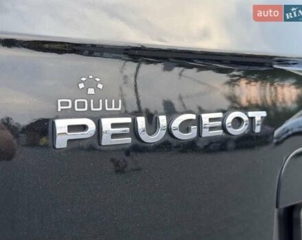 Пежо 5008 2012 у Стрые на Automoto.ua Чорний Пежо 5008, об'ємом двигуна 1.6 л та пробігом 225 тис. км за 7999 $, фото 62 на Automoto.ua