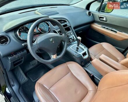 Пежо 5008 2012 у Стрые на Automoto.ua Чорний Пежо 5008, об'ємом двигуна 1.6 л та пробігом 225 тис. км за 7999 $, фото 2 на Automoto.ua