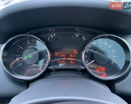 Черный Пежо 5008, объемом двигателя 1.6 л и пробегом 237 тыс. км за 8990 $, фото 19 на Automoto.ua