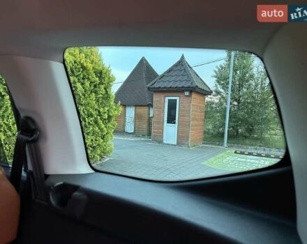 Пежо 5008 2012 у Стрые на Automoto.ua Чорний Пежо 5008, об'ємом двигуна 1.6 л та пробігом 225 тис. км за 7999 $, фото 48 на Automoto.ua