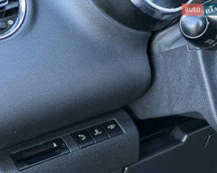 Чорний Пежо 5008, об'ємом двигуна 1.6 л та пробігом 240 тис. км за 7850 $, фото 30 на Automoto.ua