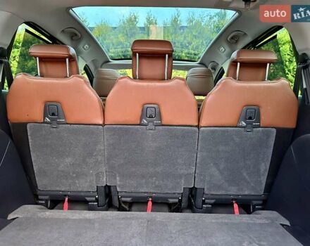 Пежо 5008 2012 у Стрые на Automoto.ua Чорний Пежо 5008, об'ємом двигуна 1.6 л та пробігом 225 тис. км за 7999 $, фото 50 на Automoto.ua