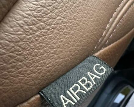 Пежо 5008 2012 у Стрые на Automoto.ua Чорний Пежо 5008, об'ємом двигуна 1.6 л та пробігом 225 тис. км за 7999 $, фото 72 на Automoto.ua