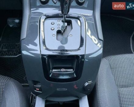 Черный Пежо 5008, объемом двигателя 1.6 л и пробегом 237 тыс. км за 8990 $, фото 22 на Automoto.ua