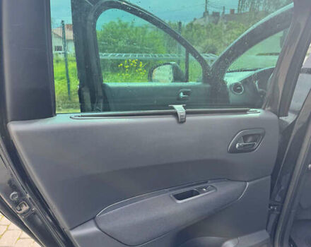 Чорний Пежо 5008, об'ємом двигуна 1.56 л та пробігом 305 тис. км за 8500 $, фото 10 на Automoto.ua