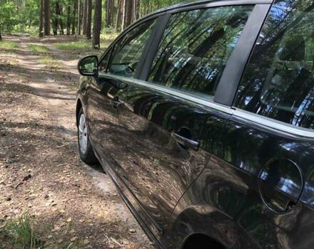 Чорний Пежо 5008, об'ємом двигуна 1.6 л та пробігом 275 тис. км за 6999 $, фото 4 на Automoto.ua