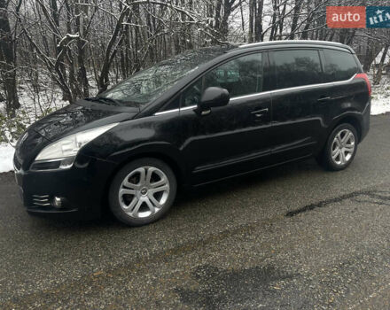 Черный Пежо 5008, объемом двигателя 1.6 л и пробегом 268 тыс. км за 9200 $, фото 1 на Automoto.ua