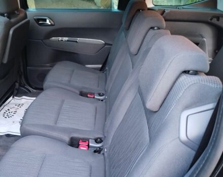 Чорний Пежо 5008, об'ємом двигуна 1.6 л та пробігом 210 тис. км за 7200 $, фото 6 на Automoto.ua