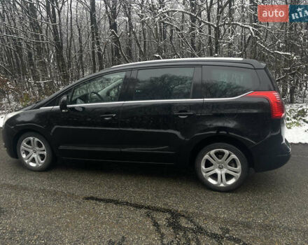 Черный Пежо 5008, объемом двигателя 1.6 л и пробегом 268 тыс. км за 9200 $, фото 2 на Automoto.ua