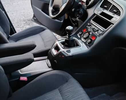 Чорний Пежо 5008, об'ємом двигуна 1.6 л та пробігом 210 тис. км за 7200 $, фото 1 на Automoto.ua