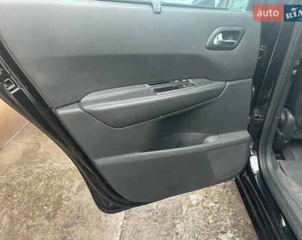 Черный Пежо 5008, объемом двигателя 1.6 л и пробегом 268 тыс. км за 9200 $, фото 33 на Automoto.ua