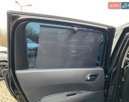 Черный Пежо 5008, объемом двигателя 2 л и пробегом 240 тыс. км за 11600 $, фото 20 на Automoto.ua