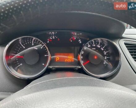 Черный Пежо 5008, объемом двигателя 2 л и пробегом 240 тыс. км за 11600 $, фото 12 на Automoto.ua