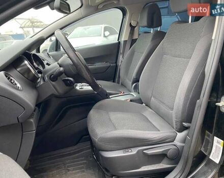 Черный Пежо 5008, объемом двигателя 2 л и пробегом 240 тыс. км за 11600 $, фото 17 на Automoto.ua