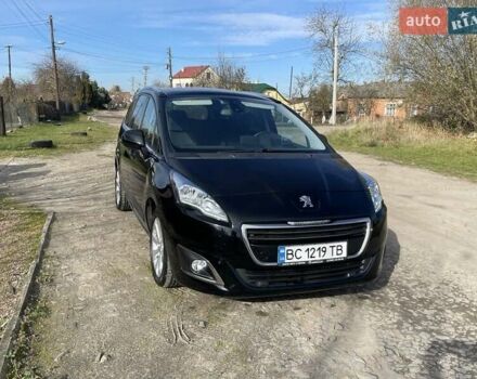 Черный Пежо 5008, объемом двигателя 2 л и пробегом 240 тыс. км за 10500 $, фото 8 на Automoto.ua