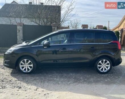 Черный Пежо 5008, объемом двигателя 2 л и пробегом 240 тыс. км за 10500 $, фото 12 на Automoto.ua